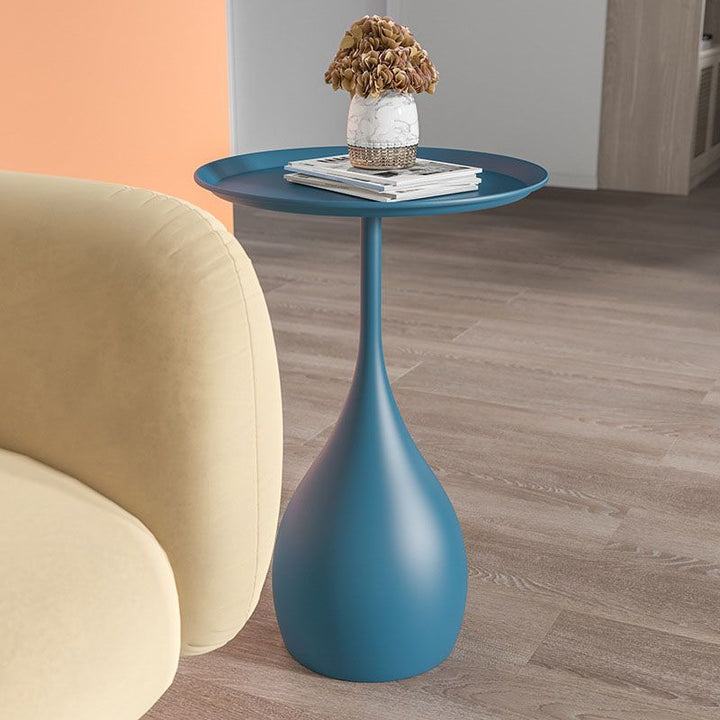 Lisslune | Beef Metal Table with Base Medieval Side Table in Modern Style