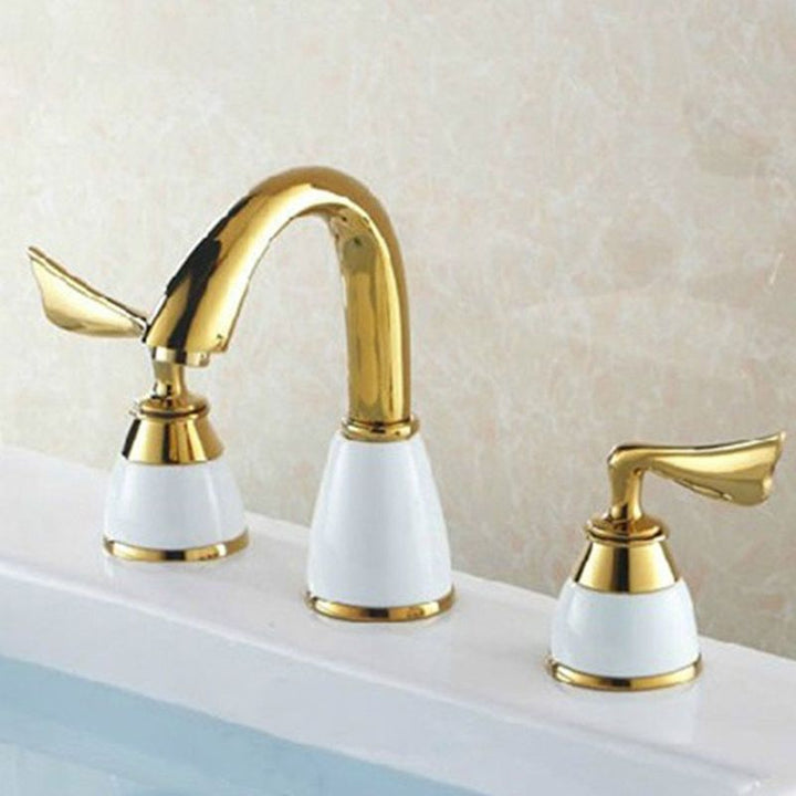Lisslune | Deck Mounted Roman Tub Faucet Low Arc Bronze Romantic Bathtub Fitting Set