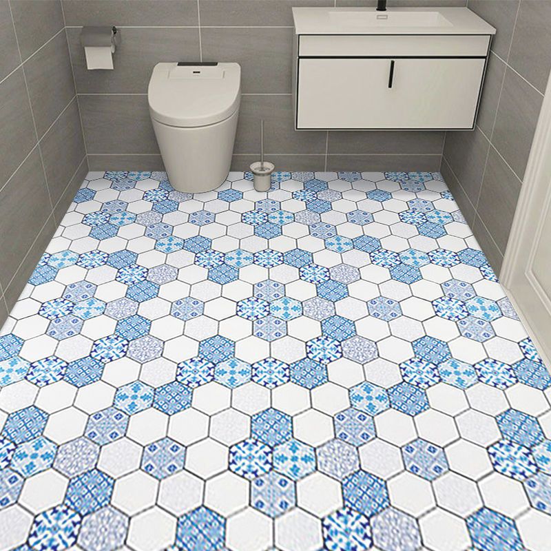 Lisslune | Modern PVC Flooring Self-adhesive Geometrically Printed Low Gloss Vinyl Floor Planks