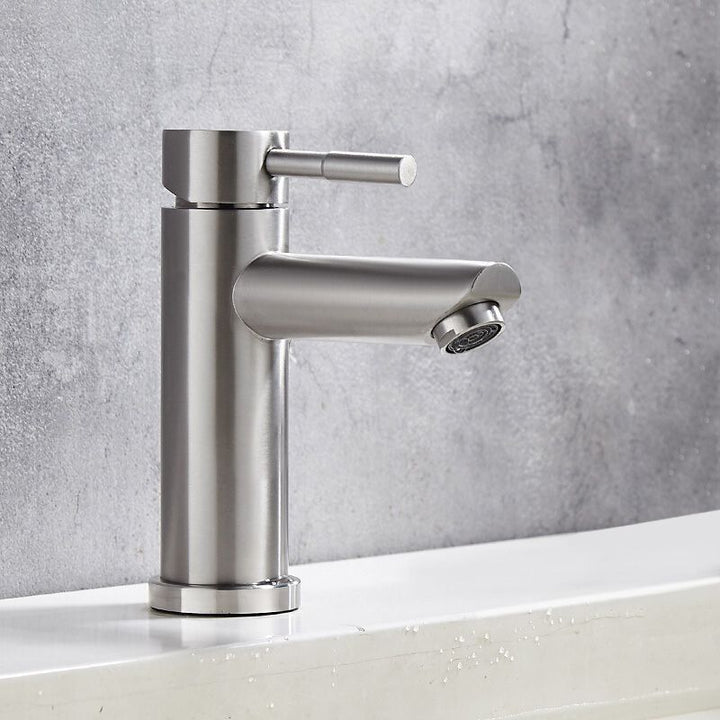 Lisslune | Modern Silver Bathroom Faucet Single Handle Bathroom Tap with Lever Handle