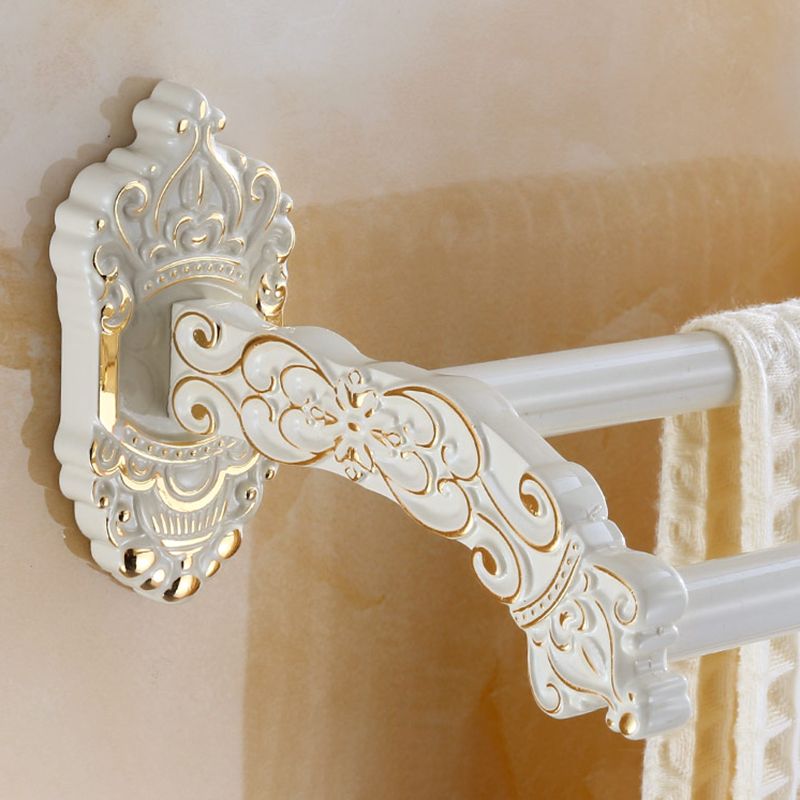 Lisslune | Traditional Metal Bathroom Accessories Hardware Set with Paper Holder