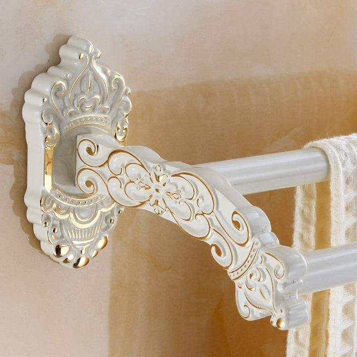 Lisslune | Traditional Metal Bathroom Accessories Hardware Set with Paper Holder