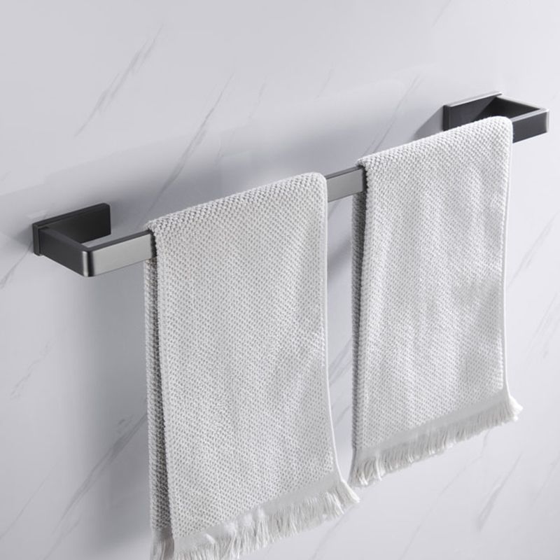 Lisslune | Gray 5-piece modern bathroom accessory set made of stainless steel