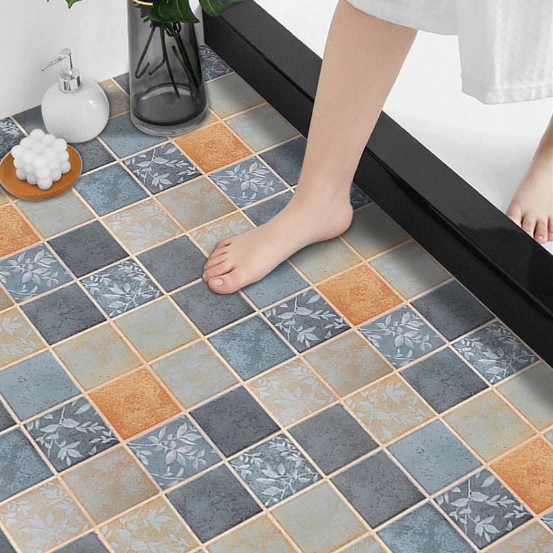 Lisslune | Modern Vinyl Floor Planks Grid Pattern Peel and Stick Vinyl Plank Flooring