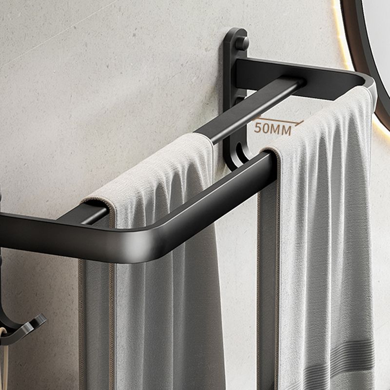 Lisslune | Contemporary bathroom accessory set with black surface and bath shelf/towel bar