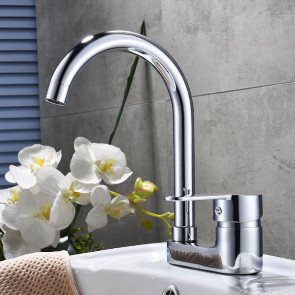 Lisslune | Chrome Round Washbasin Faucet with Swivel Spout for the Bathroom