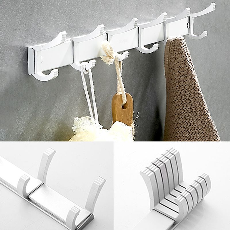 Lisslune | Contemporary Bathroom Accessory Hardware Set made of Metal with Soap Dish