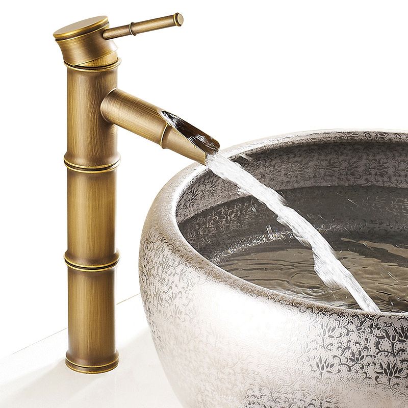 Lisslune | Country House Style Single Hole Sink Faucet with a Lever Handle