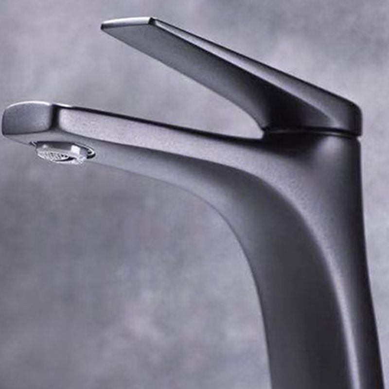 Lisslune | Contemporary Copper Vessel Faucet Low Arc Vessel Faucet