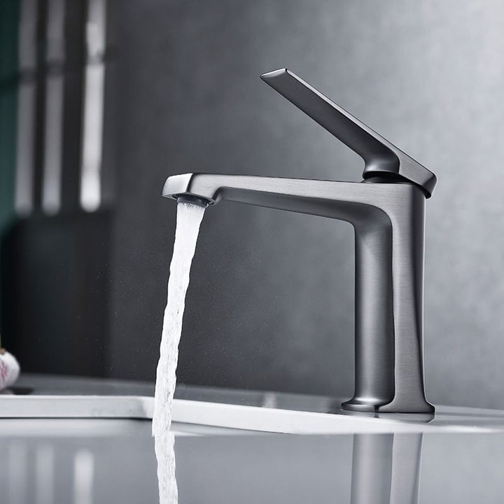 Lisslune | Modern Basin Mixer Lever Handle Copper Low Arc Basin Mixer