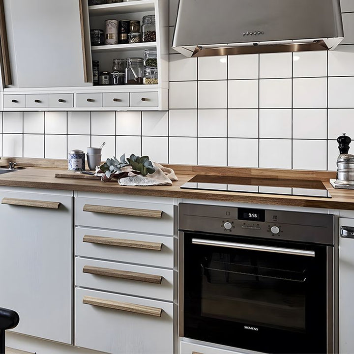 Lisslune | PVC Peel and Stick Wall Tile Modern Simple Peel and Stick Wall Tile