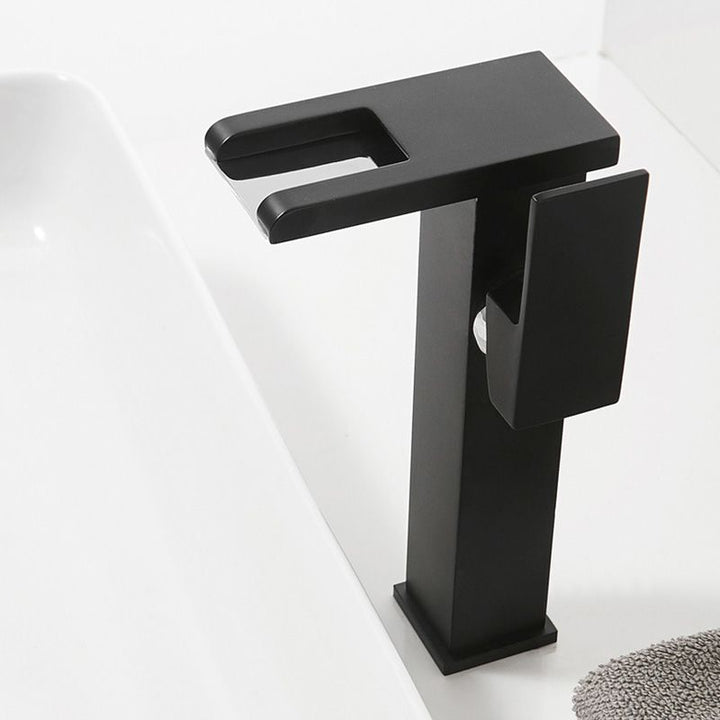 Lisslune | Modern Basin Mixer Single Lever Basin Faucet
