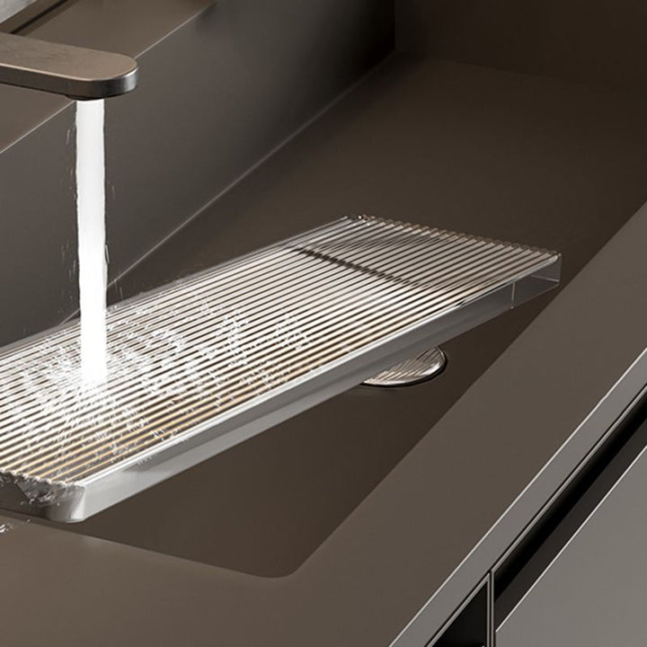 Lisslune | Black Bathroom Set Metallic & Acrylic Bathroom Accessory Set made of Stainless Steel Aluminium