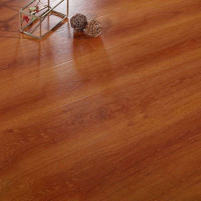 Lisslune | Maple Modern Click Lock Laminate Stain Resistant Laminate Floor