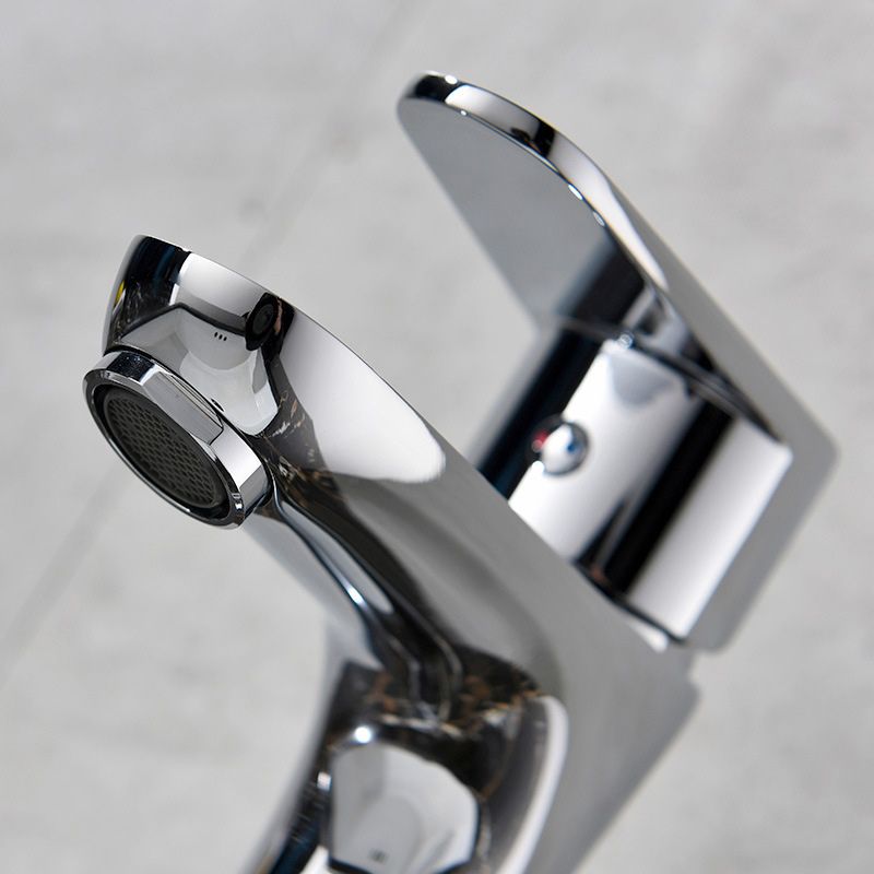 Lisslune | Basic Metal Washbasin Faucet Silver Bathroom Faucet with Lever Handle