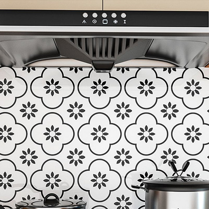 Lisslune | Modern Peel & Stick Field Tiles Plastic Rectangular Grid 5-Pack Wallpaper for the Kitchen