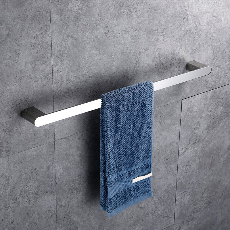 Lisslune | Contemporary Bathroom Accessories Hardware Set in Silver with Soap Dish