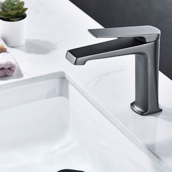 Lisslune | Modern Basin Mixer Lever Handle Copper Low Arc Basin Mixer