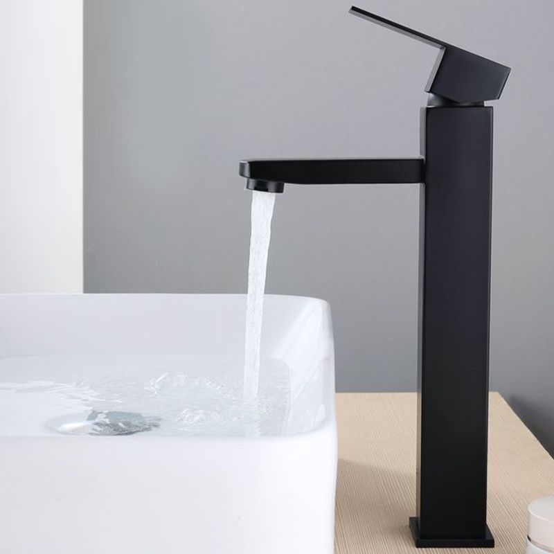 Lisslune | Modern sink faucet centerset bathroom sink faucet in black