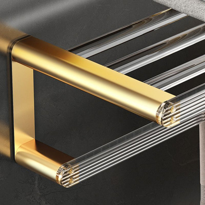 Lisslune | Bathroom Accessories Set in Gold Metal and Acrylic Bathroom Accessories Set