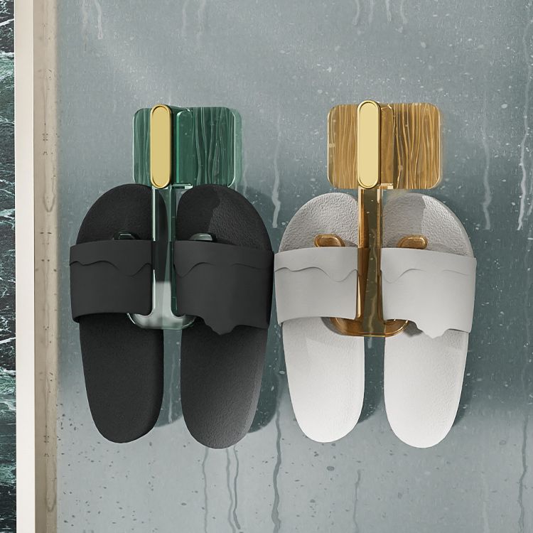 Lisslune | 5-piece Bathroom Hardware Set 6.29" high Bathrobe Hooks in Modern Style