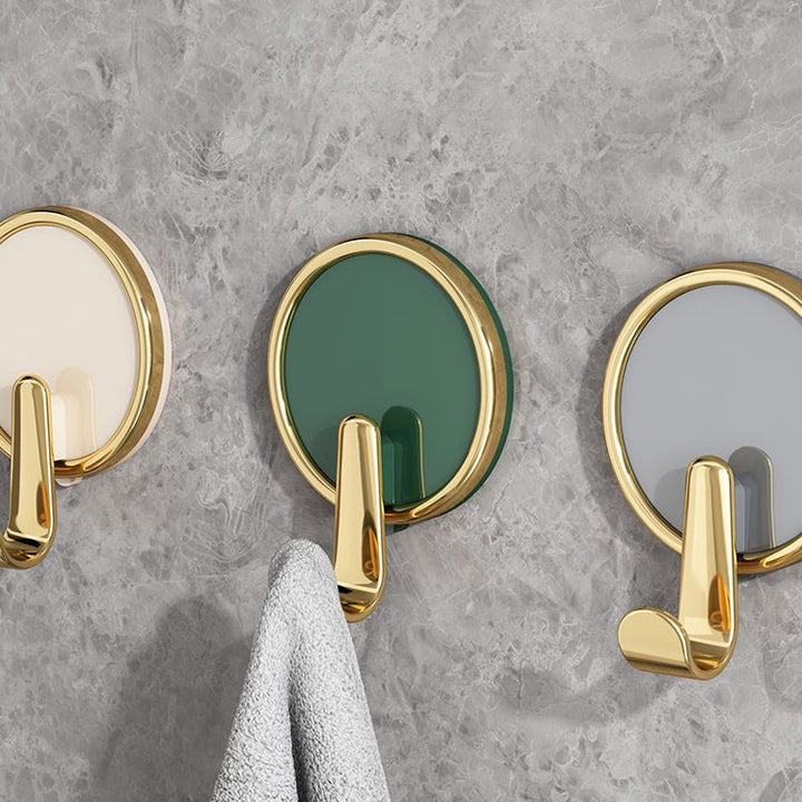Lisslune | Contemporary 8-piece bathroom set 2.91 inch high bathrobe hooks