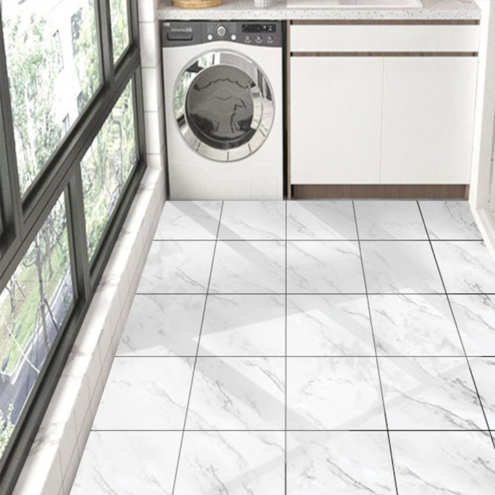 Lisslune | Peel & Stick Vinyl Floor Smooth Vinyl Flooring with Marble Look
