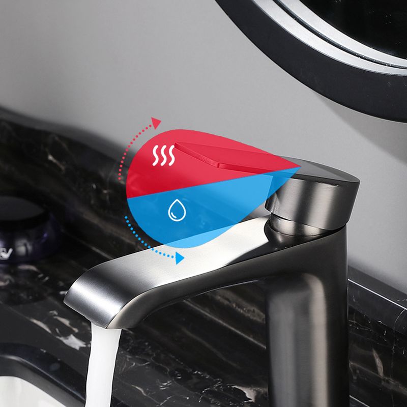 Skorter | Single Handle Water Taps Glam Style Sink Faucets for the Bathroom