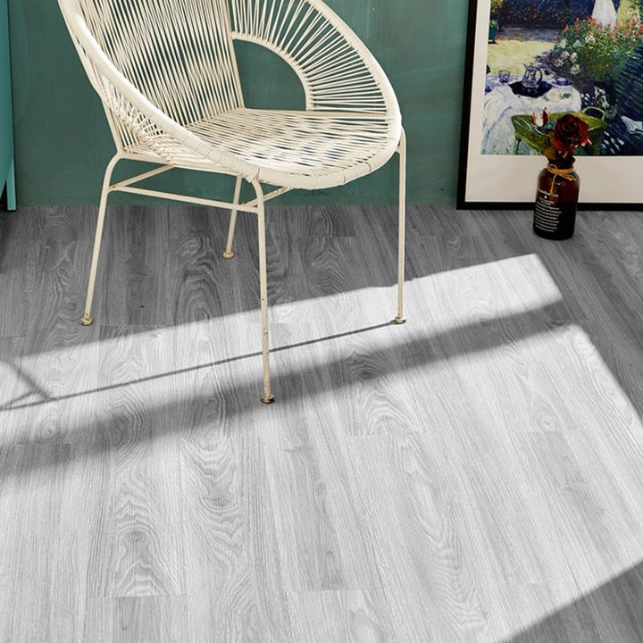 Lisslune | Waterproof PVC Flooring Peel and Stick Fire Resistant Rectangular PVC Flooring