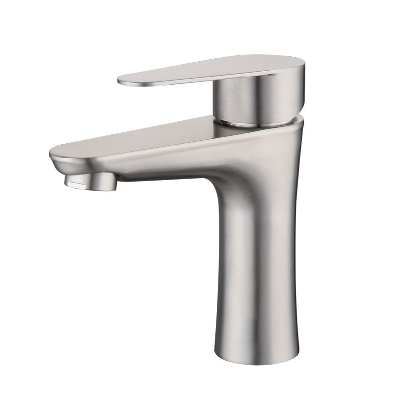 Lisslune | Round Single Handle Bathroom Faucet Single Hole Sink Faucet in Chrome
