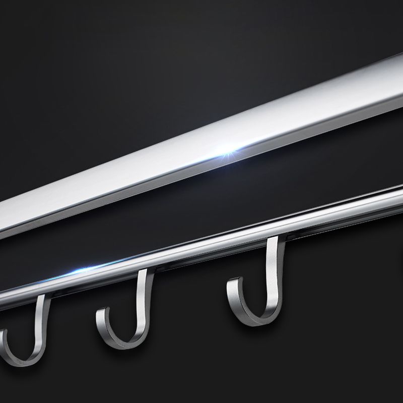 Lisslune | Contemporary bathroom accessory set made of aluminum with towel holder/bath shelf