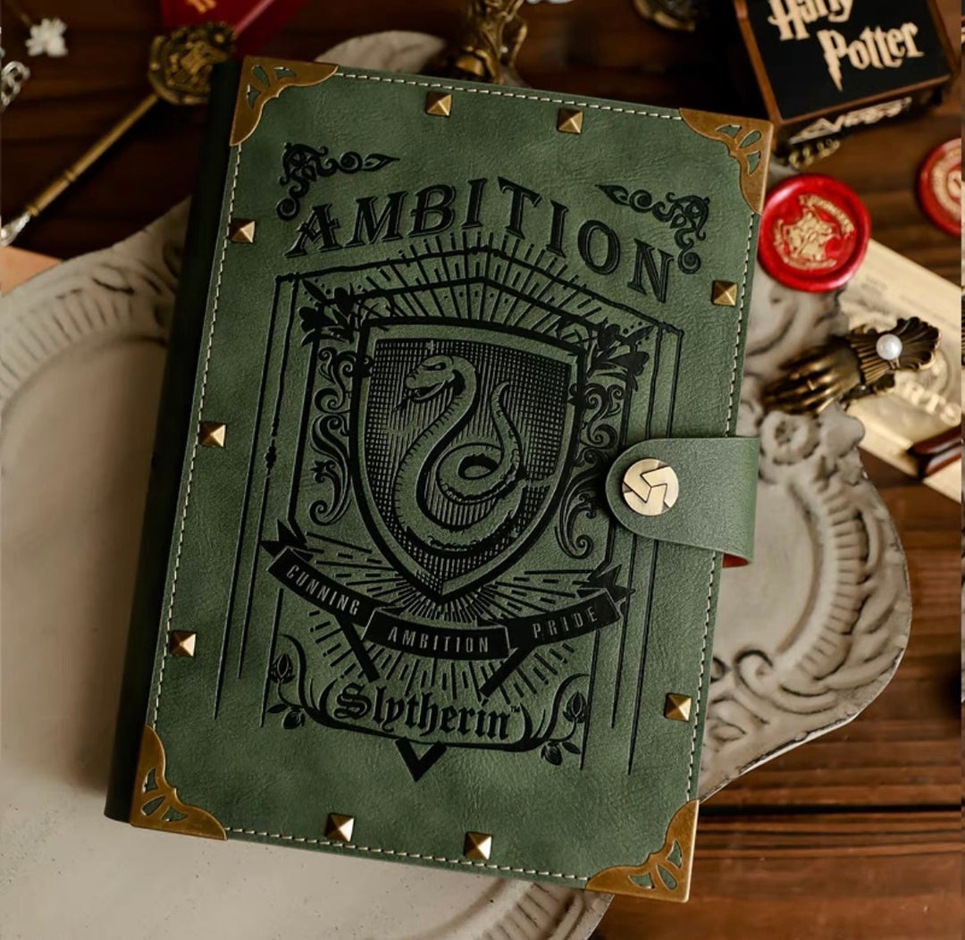 Lisslune | Hogwarts Handbook Notebook Grimoire