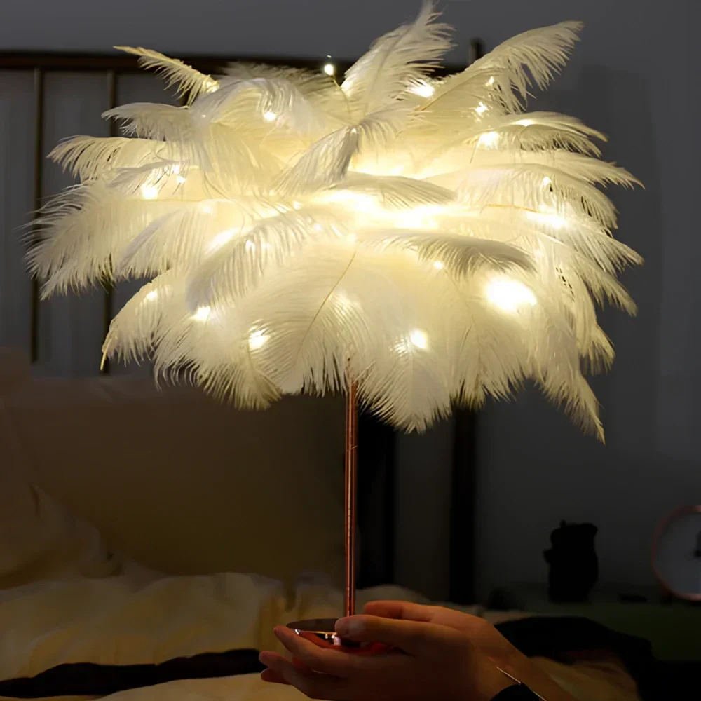 Lisslune | LumaPalm Feather Palm Tree Lamp