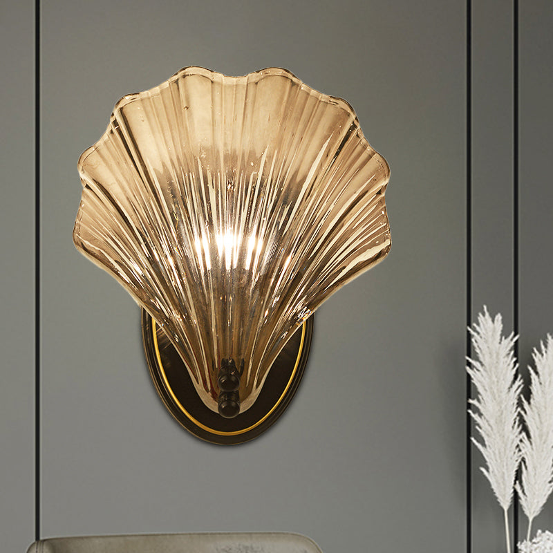 Skørter | Single Ribbed Shell Wall Lamp Country Style Black/Gold Ribbed Glass Wall Lighting Fixture