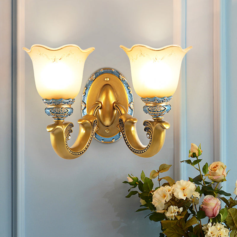 Skørter | Gold 1/2-Light Wall Lamp Antique Opal Glass Woven Bell Wall Light Fixture