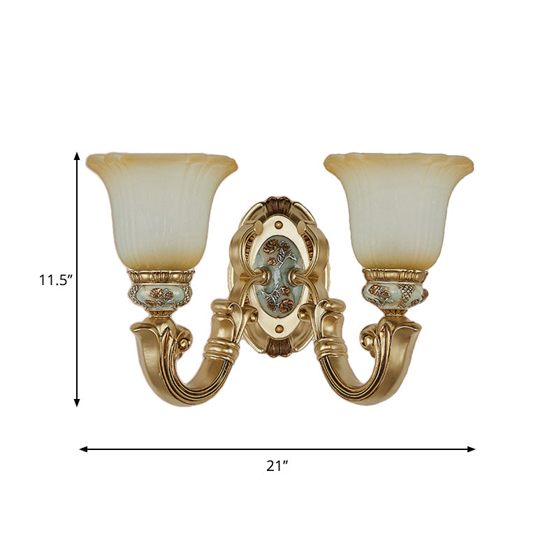 Skørter | 1/2-Light Wall Lamp Retro Living Room Lamp with Bell Frosted Glass Dome in Gold