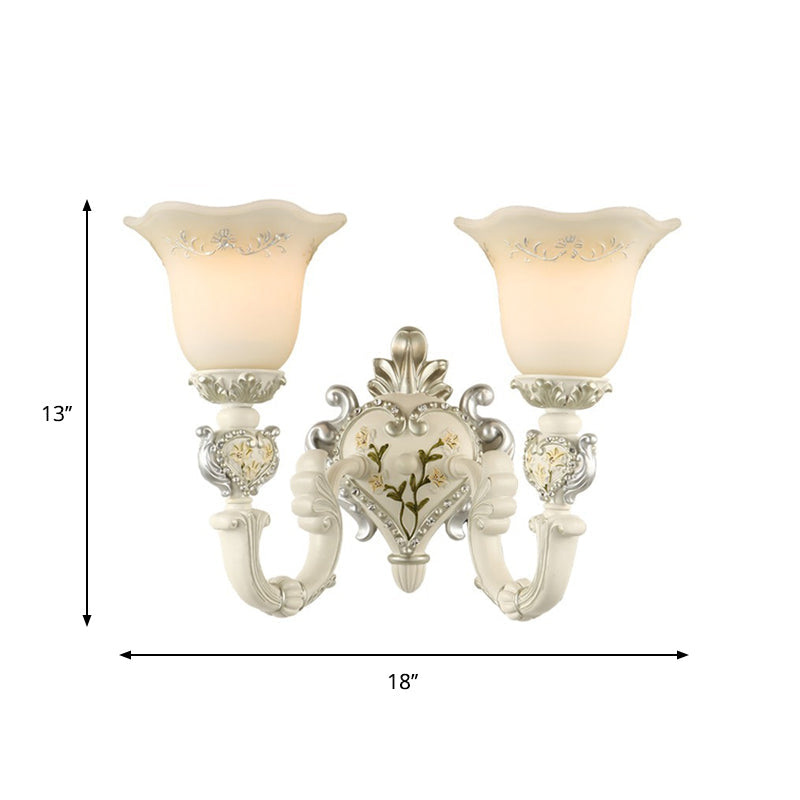 Skørter | 1/2-Head Ivory Glass Wall Lamp Traditional White Bell-Shaped Bedroom Wall Light Kit