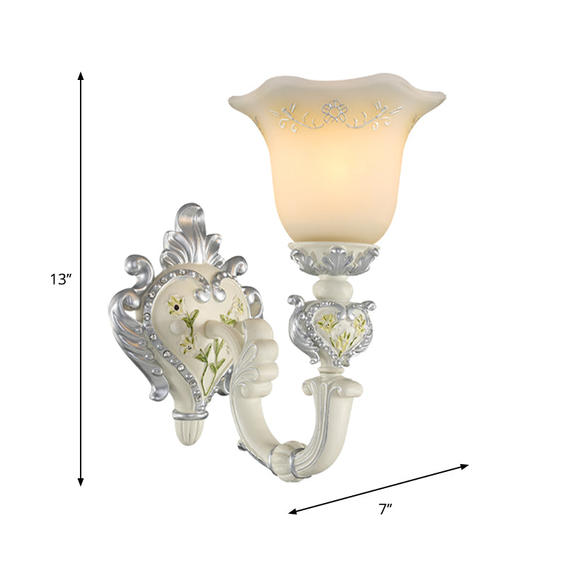 Skørter | 1/2-Head Ivory Glass Wall Lamp Traditional White Bell-Shaped Bedroom Wall Light Kit