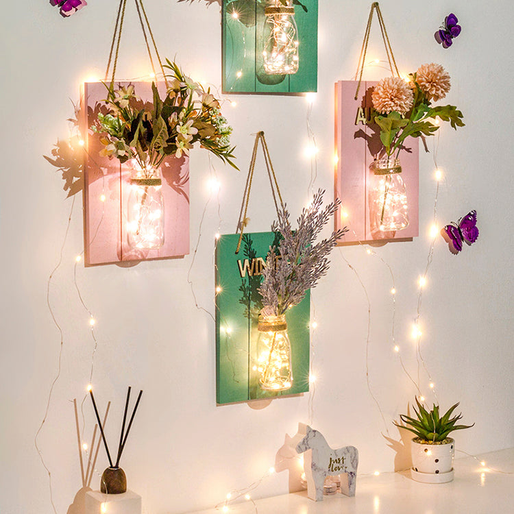Skørter | Floral Wand String Lights for Café Rustic Clear Glass Shade Twinkling Light with Pink Background Plate