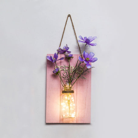 Skørter | Floral Wand String Lights for Café Rustic Clear Glass Shade Twinkling Light with Pink Background Plate