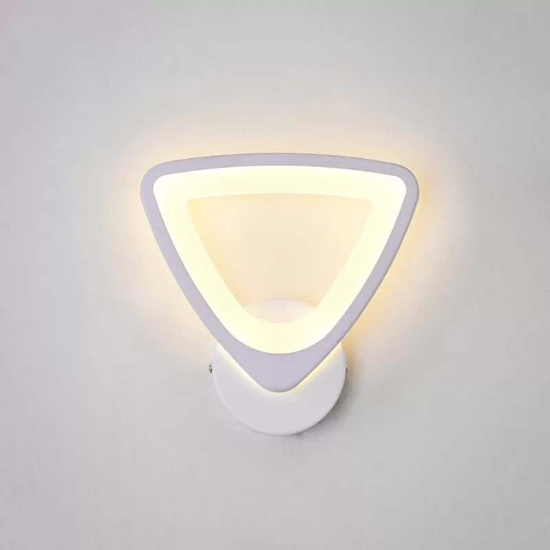 Skørter | Modern Slim LED Wall Lamp Acrylic Sconce Lamp in White for Living Room Stair