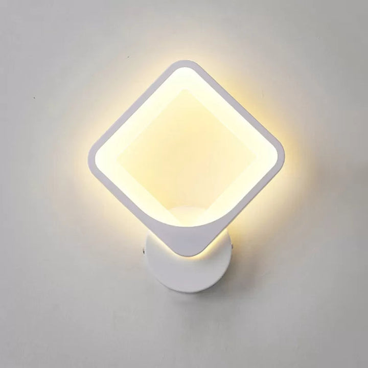 Skørter | Modern Slim LED Wall Lamp Acrylic Sconce Lamp in White for Living Room Stair
