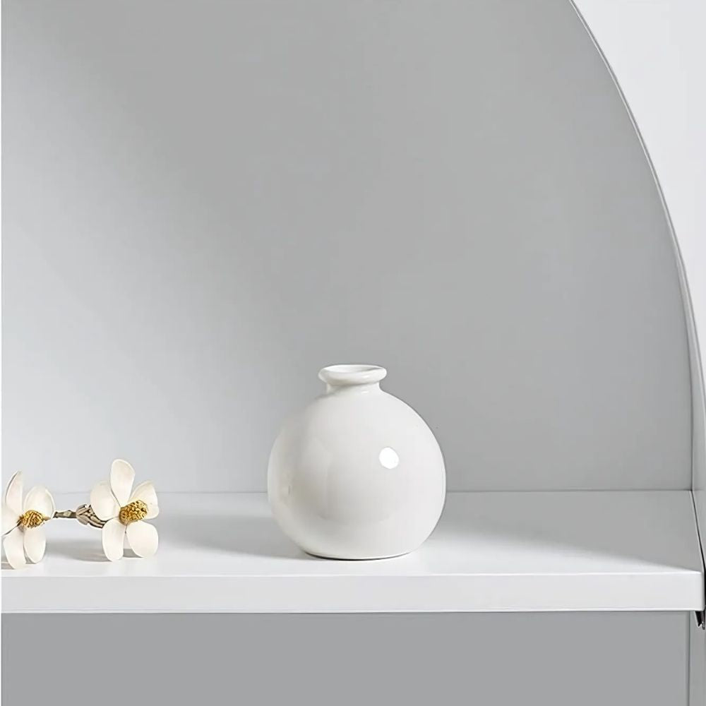Lisslune | Puffy Pout Vase