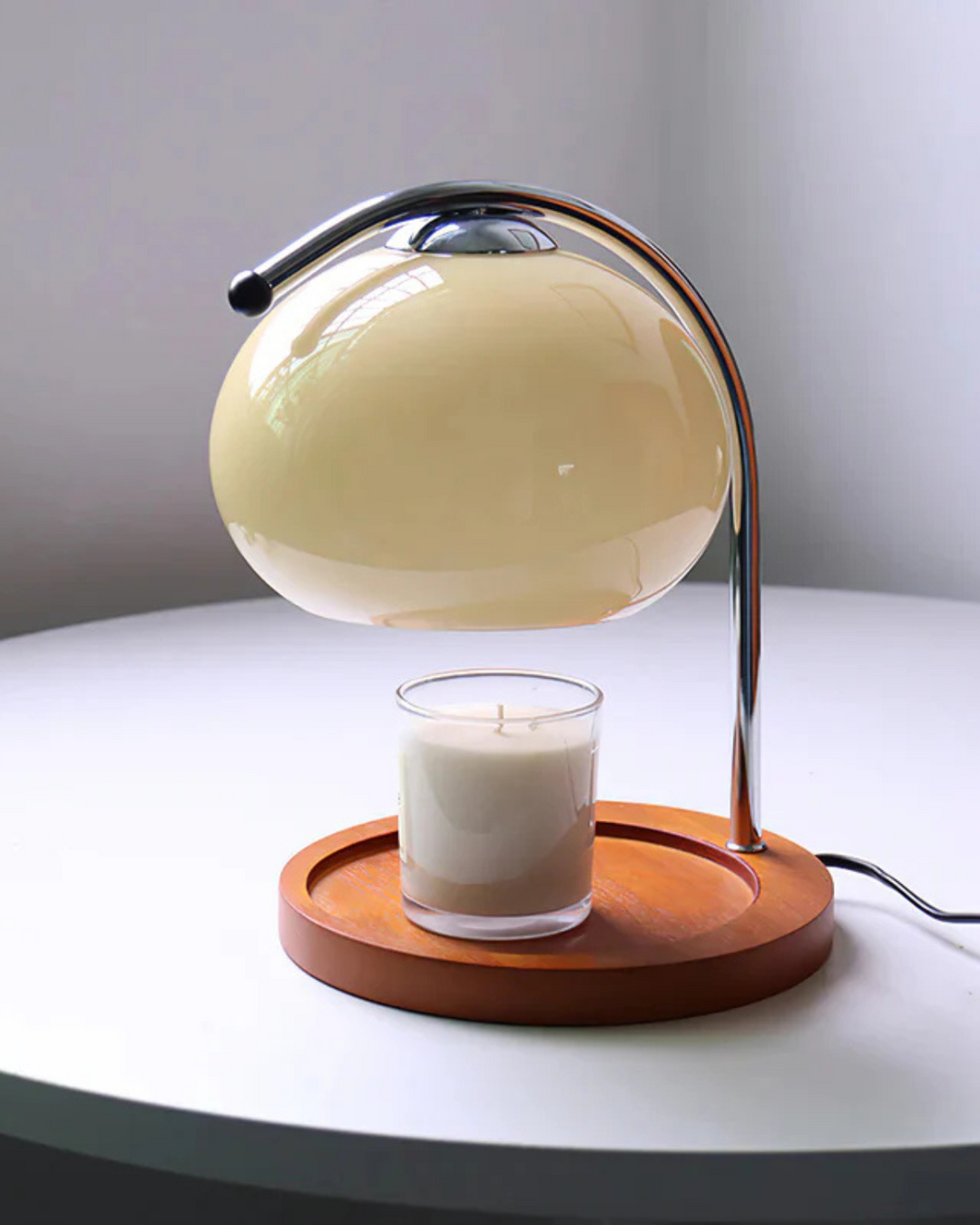 Lisslune | LED Flush Mount Ceiling Light - Gold Circular Fixture for Dining Room & Low Ceilings