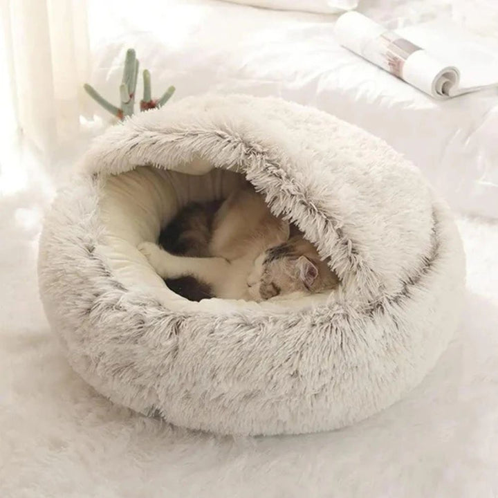 Lisslune | Round Hooded Synthetic Fur Pet Bed