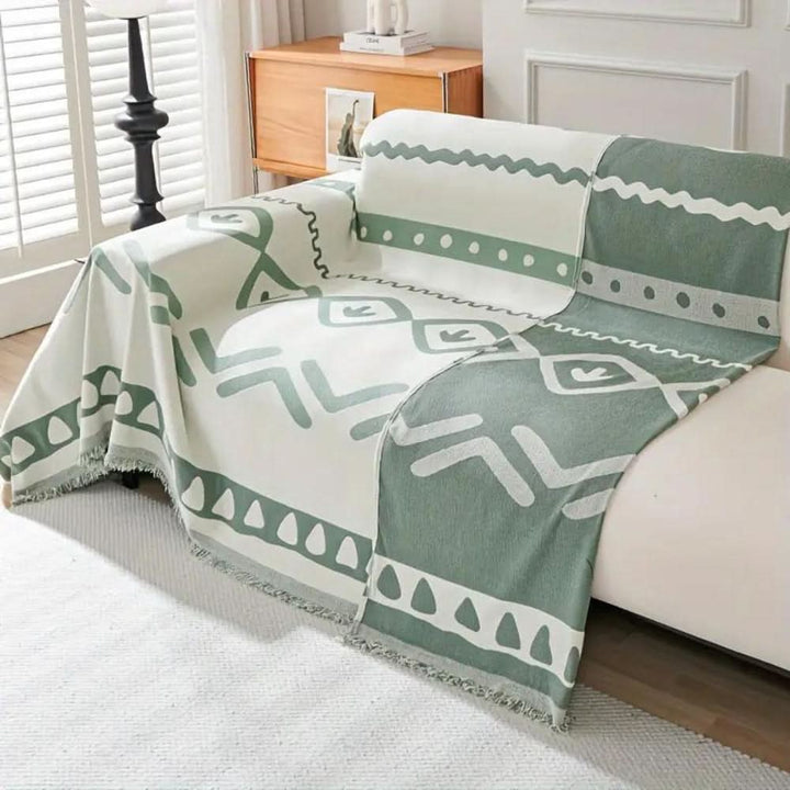 Lisslune | BohoRevive - Extravagant and fairy-tale sofa cover