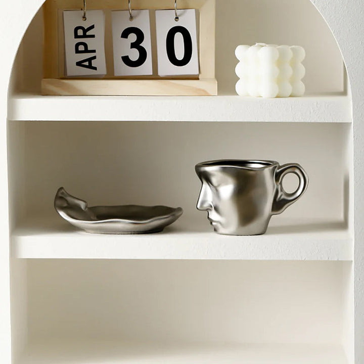 Lisslune | Kyssnades Face ceramic coffee mug