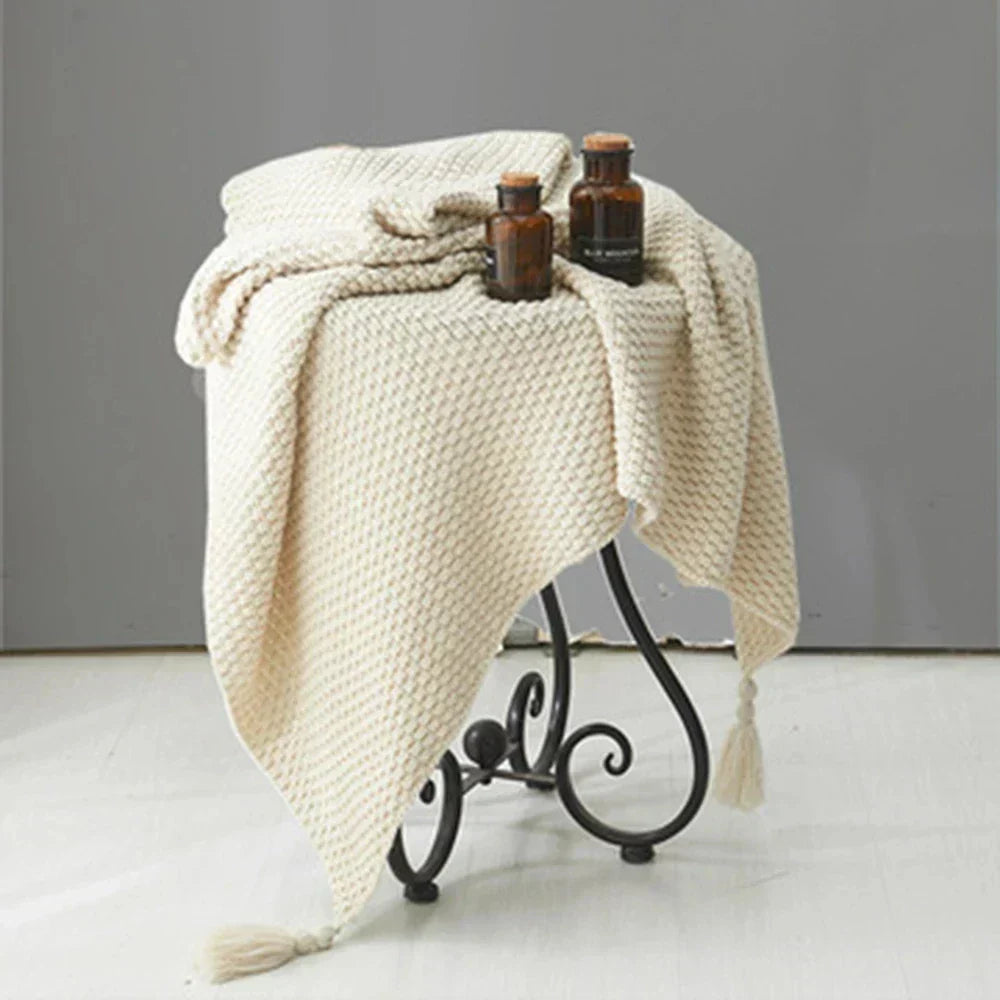 Lisslune | NordiWrap Knitted Wool Blanket with Tassels | Nordic Design | Cozy & Elegant | Perfect for Home