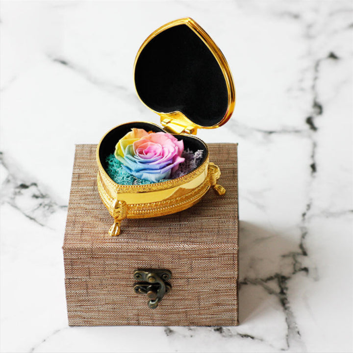 Lisslune | Immortal Roses Gift Box