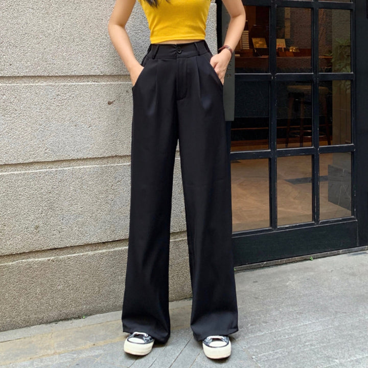 Women's Cropped Long Sleeve Shirt with Wide Cut Sleeves and Elegant Silhouette